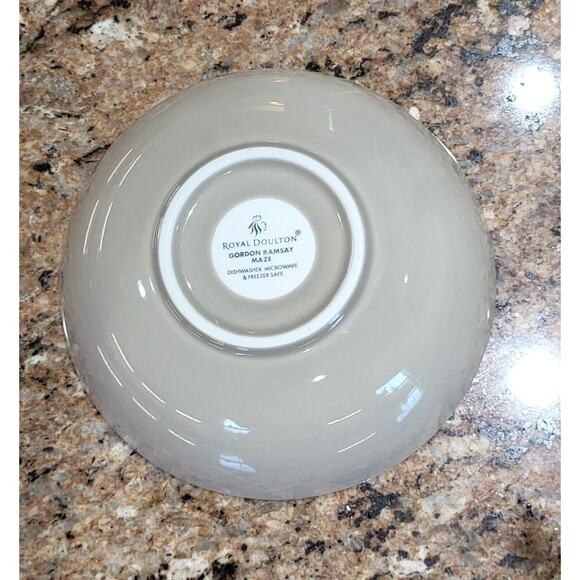 Royal Doulton Gordon Ramsey Maze Bowl 7" Color: Taupe/Light Gray - Picture 7 of 8